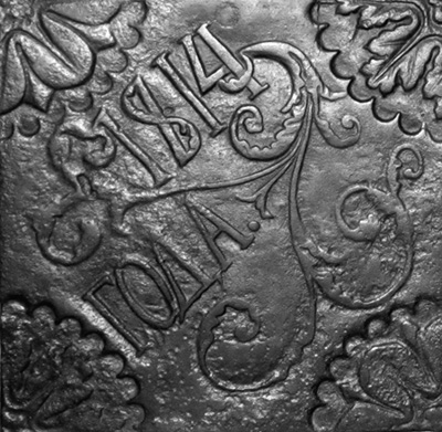 чугунная напольная плитка из Знаменского храма
